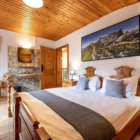 Waldwinkl Holiday home *